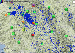 Epicentri dei terremoti della sequenza di stanotte (gialli: 26/8 - rossi: 27/8). In blu i terremoti degli ultimi sei mesi